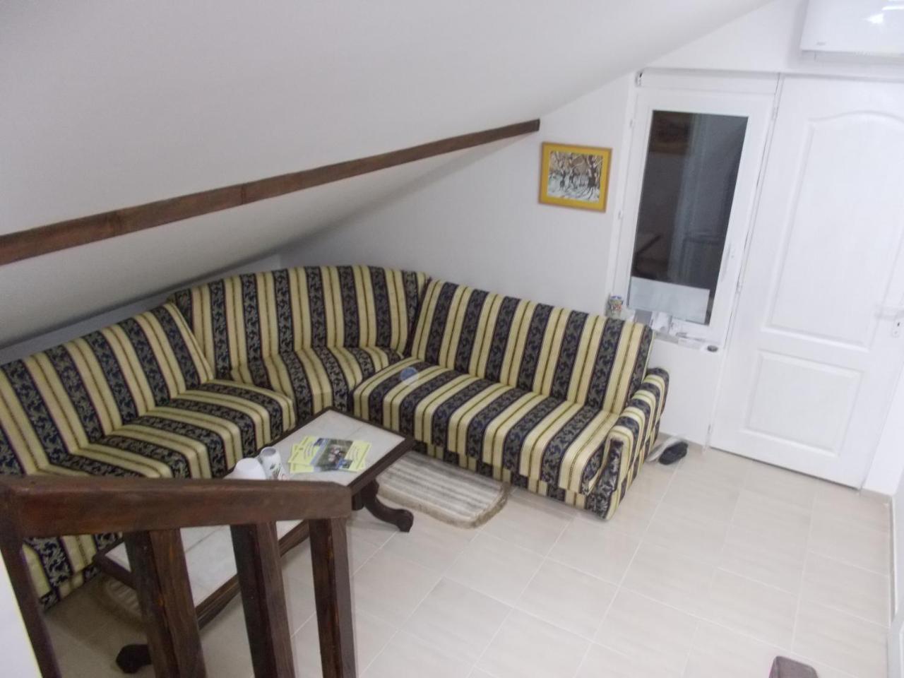 Apartman Vrdnicak Vrdnik Exteriér fotografie